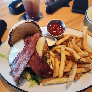 The Devils Den Burger