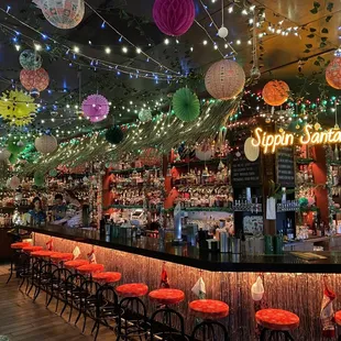 Sippin Santa Christmas pop up