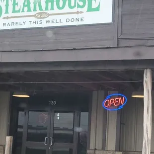 Just stopped in for a bite. Waitress says we're closed.