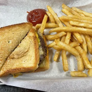 Patty melt w/fries
