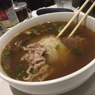 108. Pho Bo Spicy