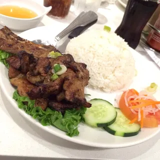 172. Charbroiled Pork Chop Com