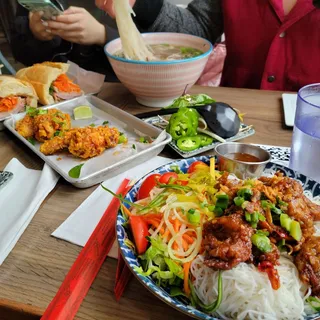 6 Piece Rooster Wings