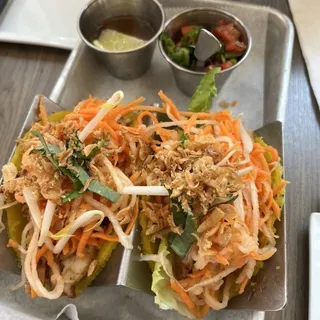 Lemongrass Chicken taco