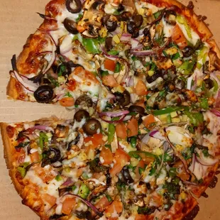 Indian Pizza @ 5Star Pizza in Visalia, Ca.