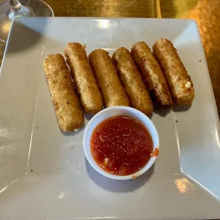 Classic Mozzarella Cheese Sticks