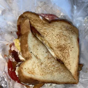 BLT with no lettuce but extra tomato &amp; add fried egg .. THIS. I specifically ordered it this way :)