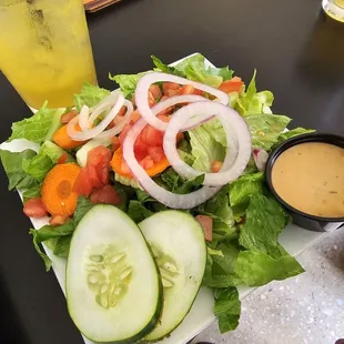 Fresh side salad