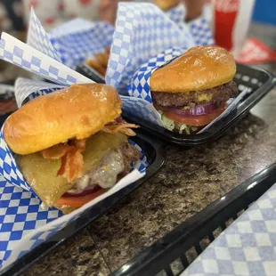 Tempe Burger (left) and 5th Street Burger (right)