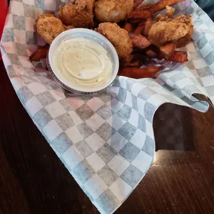 Kids Shrimp with fries