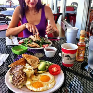 Mr. Thomas Breakfast