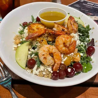 Quiona & Kale Salad