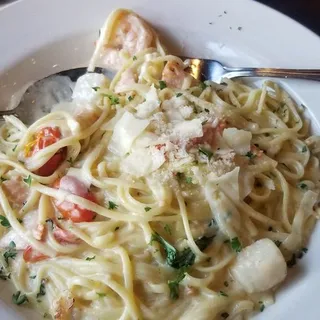 Seafood Linguine