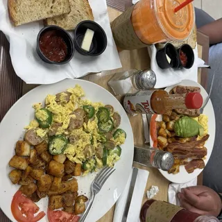 Jalapeo Sausage Scrambled