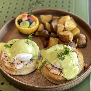 Snow Crab Benedict