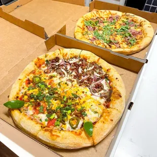 14&quot; Half and Half with San Jose Pie (left) and Number 23 (right) - $24.50 14&quot; Fig Di Parma - $24.95