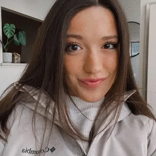 Alline G.