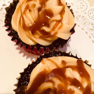 Chocolate cupcakes with caramel buttercream frosting