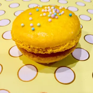 A Deliciously chewy Lemon macaroon!
