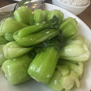Garlic Tossed Bok Choy (Qing Jiang Vegetables)