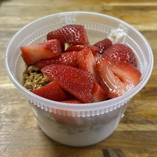 Strawberry Granola Parfait