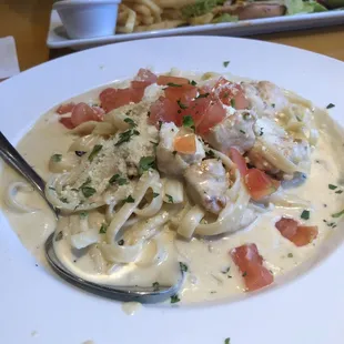 Chicken fettuccini Alfredo