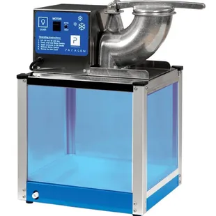 Snow Cone Machine (Comes with supplies)