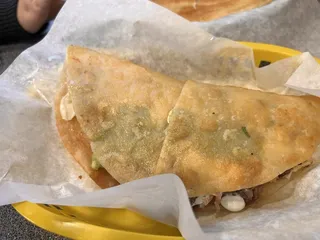 Los Tacos