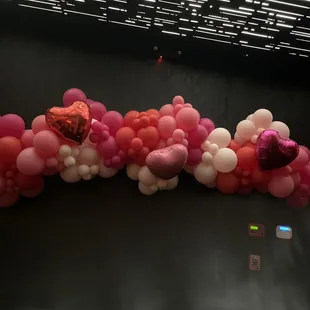 V day decor