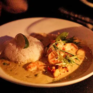 Coconut cut shrimp is good