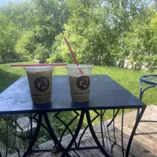 Iced Blondie and an Iced Chai Latte w/Oat Milk