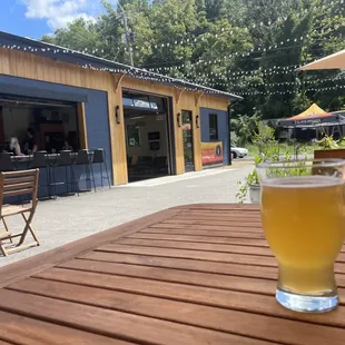 Good addition to the Asheville breweries. Better than some of the bigger name breweries.