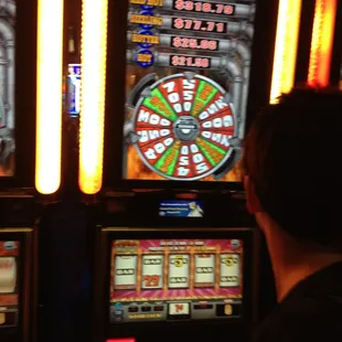 Worst casino experience in years !  Do not waste your $ here, the slots don&apos;t play at all, no fun for $ spent