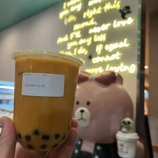 thai milk tea with boba - m