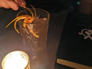 Looking Glass Cigars & Spirits