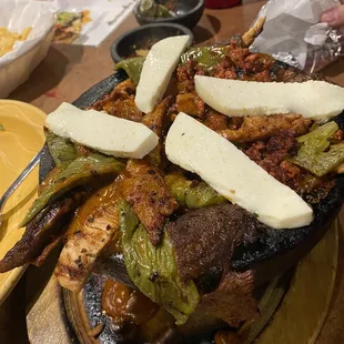 Molcajete De Carne