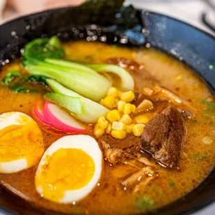 Signature Garlic Ramen ($17.50 + $1/Med Heat)