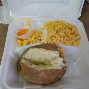 Amazingly delicious Mac &amp; cheese and baked potato.