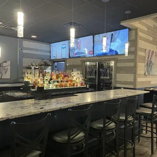 Large bar area