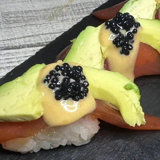Vegan Tuna Nigiri (2)