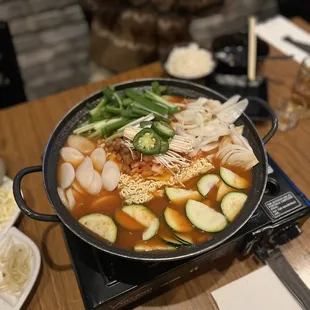 Army Assorted Seafood Stew Soup