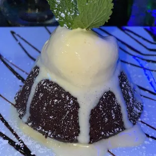 Chocolate molten lava cake