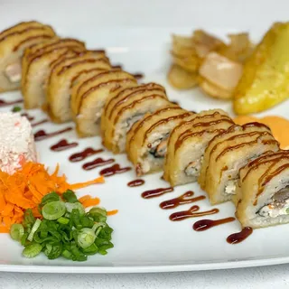 Mar y Tierra Sushi Roll