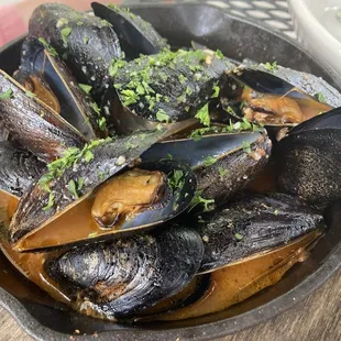 HH mussels, came with good bread