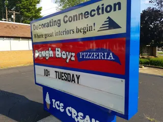 Dough Boyz Pizzeria
