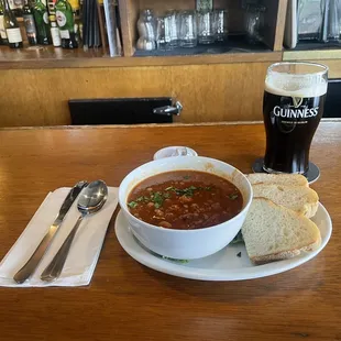 Black Eyed Pea &amp; Chorizo Soup WITH A Guinness !