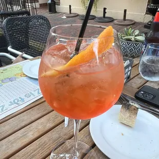 Aperol spritz done right!