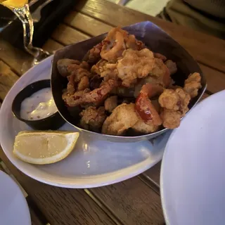 Crispy Fried Calamari