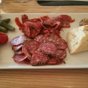 Meat tray with Spanish chorizo and pepper crusted salumi