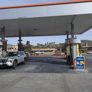 Large bays for all types of vehicles runs parallel along the 15 highway But you won't see it. Exit 2nd avenue.